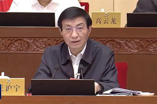 阿尔瓦雷斯本赛季英超送出6次助攻，仅次特里皮尔和内托